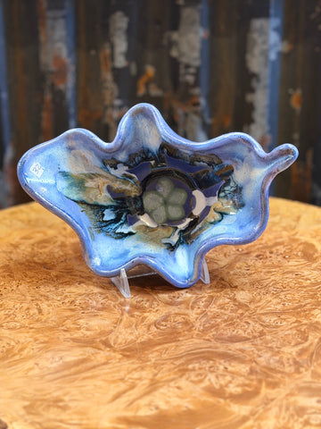Becca Irvin Pottery - Leaf Bowl